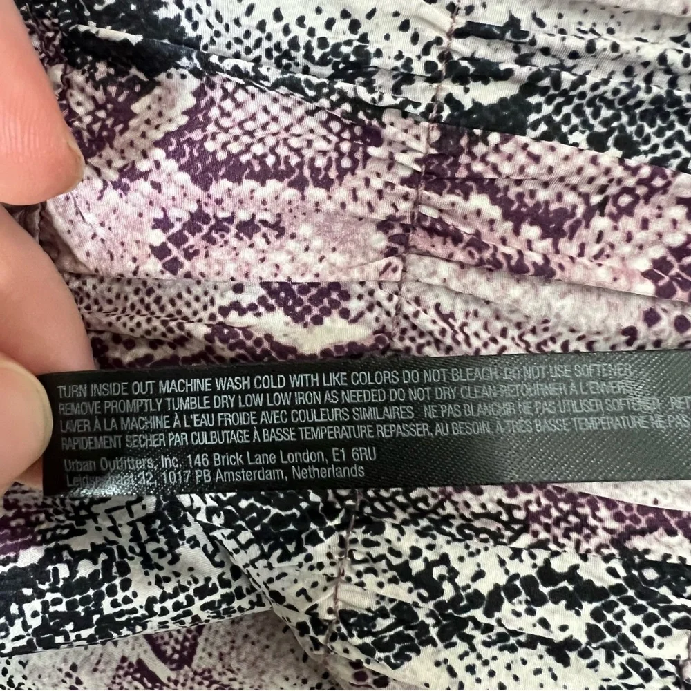 Free People Movement The Way Home High Rise Athletic Shorts Anaconda Print NWT - Picture 13 of 14